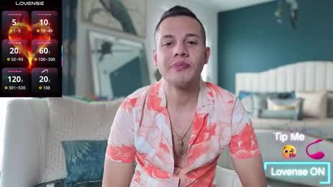 Snapshot of _xsebxx chatting on November 14, 2025, 5:44 pm Sebastian online show from November 14, 2025, 5:44 pm