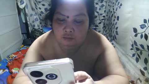 Snapshot of _xxbigboooty chatting on December 6, 2024, 3:44 pm _xxbigboooty online show from December 6, 2024, 3:44 pm