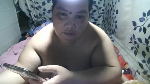 Snapshot of _xxbigboooty chatting on December 10, 2024, 9:44 am _xxbigboooty online show from December 10, 2024, 9:44 am