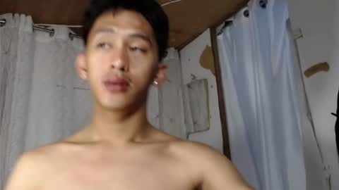 Snapshot of _xxhavefunwithme69_ chatting on February 15, 2026, 6:43 am Andrei online show from February 15, 2026, 6:43 am