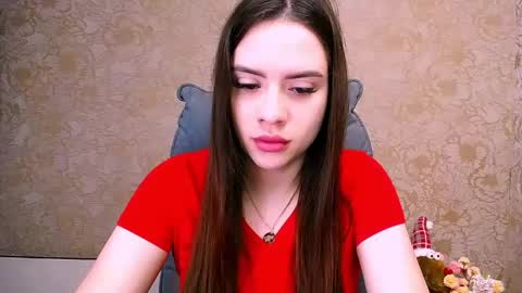Alisa online show from June 5, 2026, 4:08 am