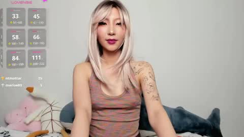 Snapshot of _yuriko chatting on May 26, 2026, 10:06 pm Mia online show from May 26, 2026, 10:06 pm