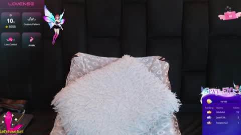 Yuyi online show from January 9, 2025, 5:22 pm