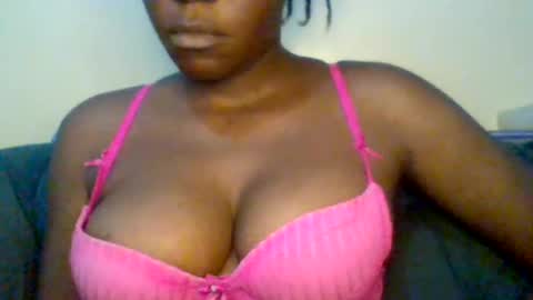 Snapshot of _zawadi chatting on December 12, 2024, 10:02 am Zawadi online show from December 12, 2024, 10:02 am