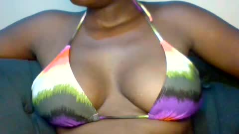 Snapshot of _zawadi chatting on January 8, 2025, 5:59 pm Zawadi online show from January 8, 2025, 5:59 pm