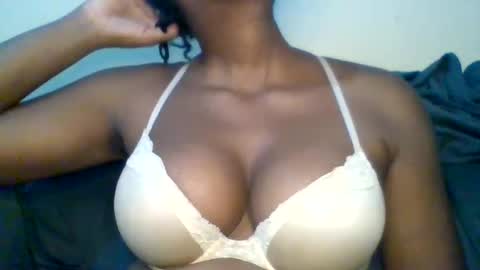 Snapshot of _zawadi chatting on February 23, 2025, 9:48 pm Zawadi online show from February 23, 2025, 9:48 pm