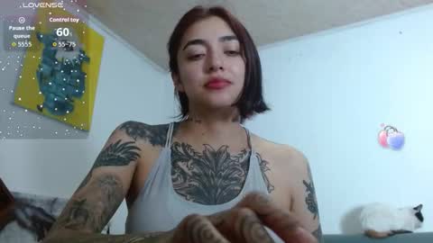 Zoe  online show from October 4, 2025, 1:36 am