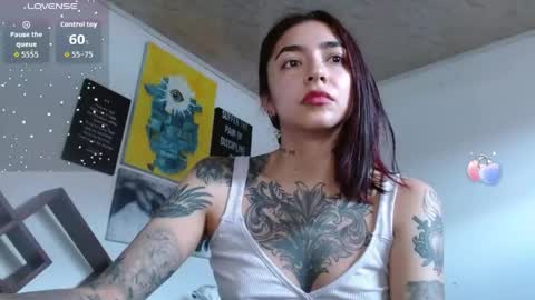 Zoe  online show from May 14, 2026, 1:40 pm