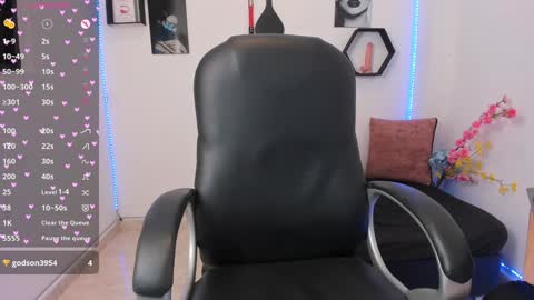 Zoe online show from January 10, 2025, 7:21 pm