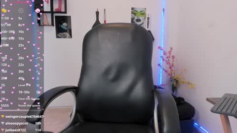 Zoe online show from March 7, 2025, 12:15 am