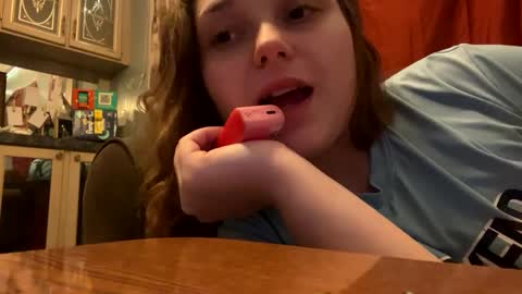 aa_xys1 online show from October 3, 2025, 9:39 am