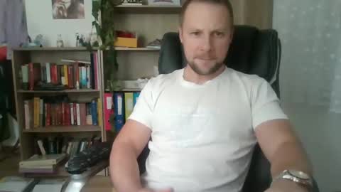 Long distance cumshot online show from March 11, 2025, 10:07 am