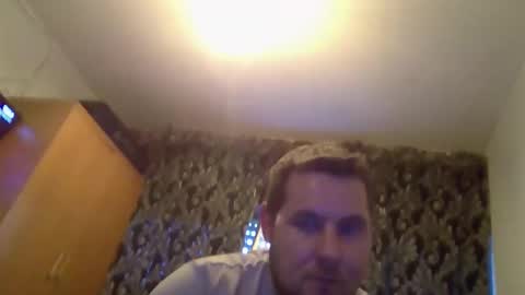 Snapshot of aaaron73851 chatting on October 8, 2025, 3:42 pm aaaron73851 online show from October 8, 2025, 3:42 pm