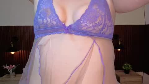 Abby Lee  online show from March 13, 2026, 7:09 pm