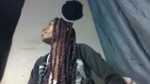 aadienne online show from April 23, 2026, 12:29 pm