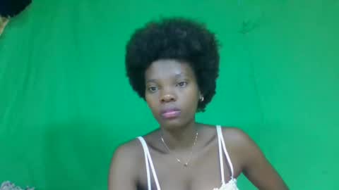 Snapshot of aadienne chatting on May 26, 2026, 12:06 am aadienne online show from May 26, 2026, 12:06 am