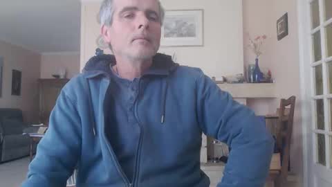 Aalex1717 online show from December 1, 2025, 8:30 am