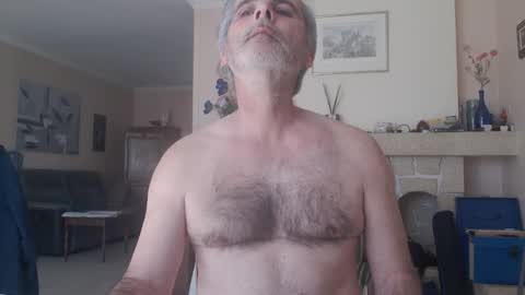 Aalex1717 online show from April 6, 2026, 1:12 pm