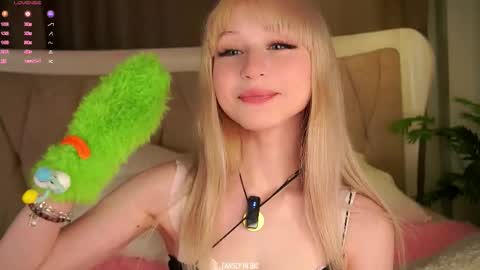 Amy online show from October 14, 2025, 1:56 pm