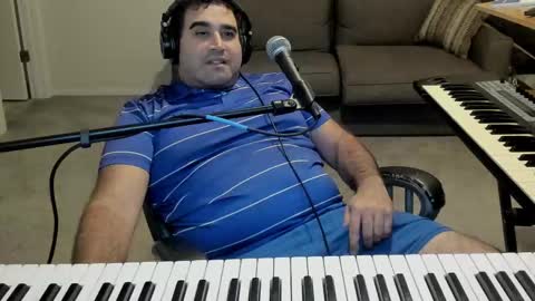 Aaron online show from November 13, 2025, 1:59 am