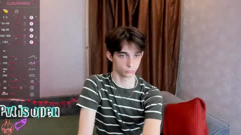Aaron Bang online show from June 1, 2026, 10:22 pm
