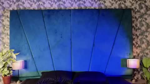 Snapshot of aaron_eze chatting on October 21, 2025, 10:43 pm Aaron Ezequiel online show from October 21, 2025, 10:43 pm