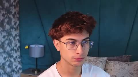 Aaron Ezequiel online show from June 30, 2026, 1:12 pm