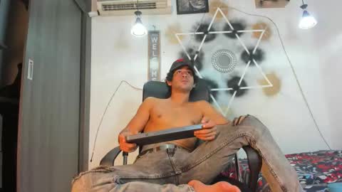 aaron_haren1 online show from September 27, 2025, 2:16 am