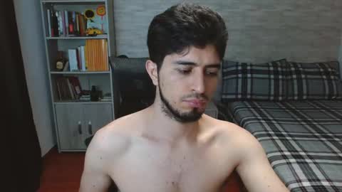 Aaron online show from September 30, 2025, 7:02 am