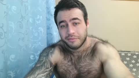 Snapshot of aaron_royal chatting on March 3, 2025, 6:33 pm Davin tayl online show from March 3, 2025, 6:33 pm