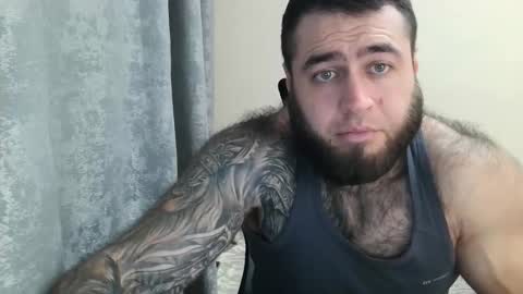 Snapshot of aaron_royal chatting on September 10, 2025, 4:40 pm Davin tayl online show from September 10, 2025, 4:40 pm