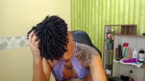 im NiallDun online show from March 11, 2025, 3:48 am