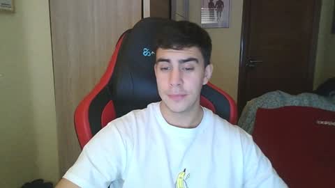 aaronlavine online show from December 10, 2024, 5:11 pm