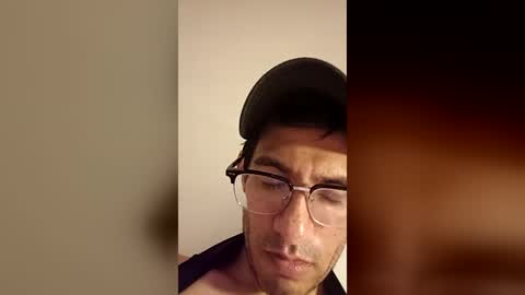 aaronpanemorfi2 online show from July 29, 2026, 8:01 am