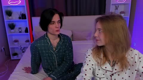 Fiona and Harry online show from December 17, 2024, 8:43 pm