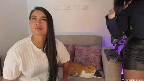Snapshot of abbey_allen chatting on January 11, 2025, 11:35 pm Abbey IG abby allenn 04 December Online at I will be on vacation dont forget me See you soon online show from January 11, 2025, 11:35 pm