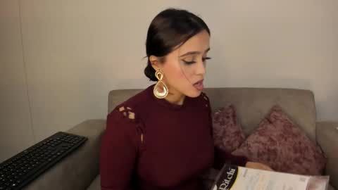 Snapshot of abbey_allen chatting on November 7, 2025, 11:38 pm Abbey IG abby allenn 04 December Online at I will be on vacation dont forget me See you soon online show from November 7, 2025, 11:38 pm