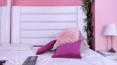 Snapshot of abbey_walker chatting on February 28, 2025, 3:37 am abbey_walker online show from February 28, 2025, 3:37 am