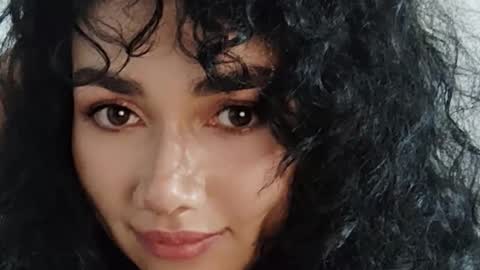 Snapshot of abbi_moon chatting on January 31, 2026, 9:46 pm Martina online show from January 31, 2026, 9:46 pm