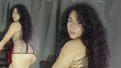 Snapshot of abbi_moon chatting on February 17, 2026, 11:40 am Martina online show from February 17, 2026, 11:40 am