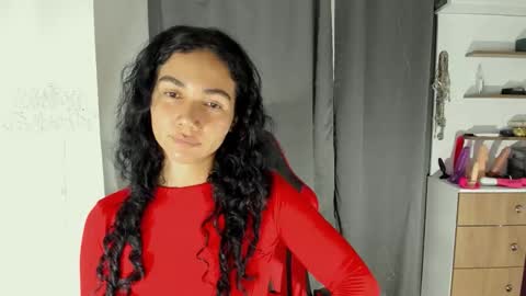 Snapshot of abbi_moon chatting on February 24, 2026, 9:02 pm Martina online show from February 24, 2026, 9:02 pm