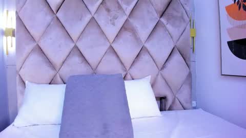 abbiethomas online show from February 8, 2026, 4:16 am