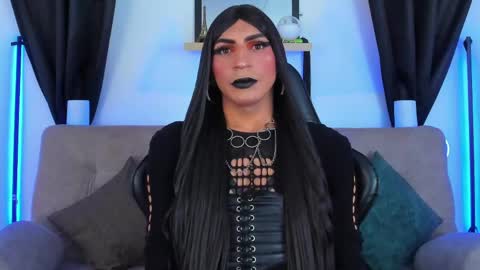 Abbigail Fuster  online show from May 15, 2026, 10:33 am