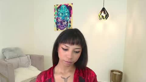 Lucia  online show from September 24, 2025, 6:33 pm