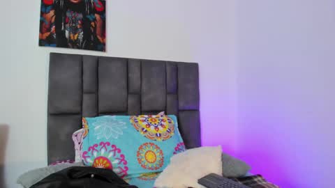 abby jones online show from September 30, 2025, 3:11 am