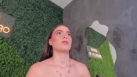 Snapshot of abby_me chatting on February 11, 2025, 12:16 pm A B B Y online show from February 11, 2025, 12:16 pm