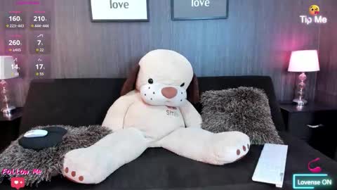 Snapshot of abby_milky24 chatting on October 2, 2025, 1:51 pm Abby online show from October 2, 2025, 1:51 pm