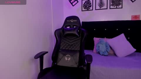 ABBY online show from October 15, 2025, 3:34 pm