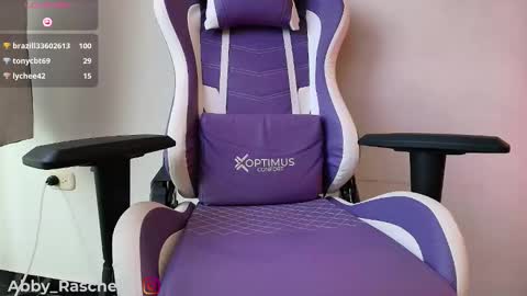 abby_raschell online show from February 3, 2026, 6:51 am