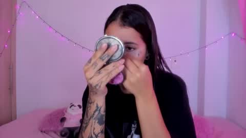 abby_rousee online show from October 1, 2025, 1:06 pm